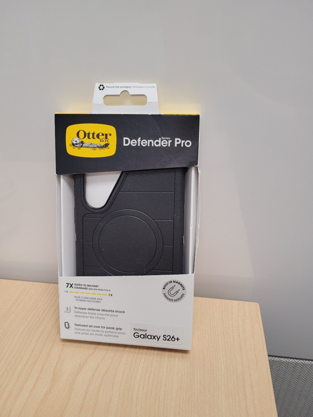OtterBox Defender Series Pro case in black for Samsung S26+